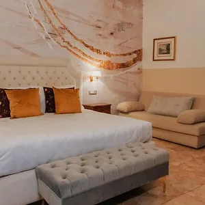 Le Clarisse Pantheon 3* Rome